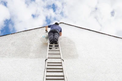Peinture extérieure à Doudelainville — façades et ravalement